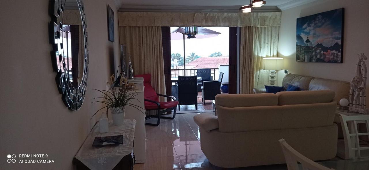 Apartment In Playa De Las Americas 1 Buitenkant foto