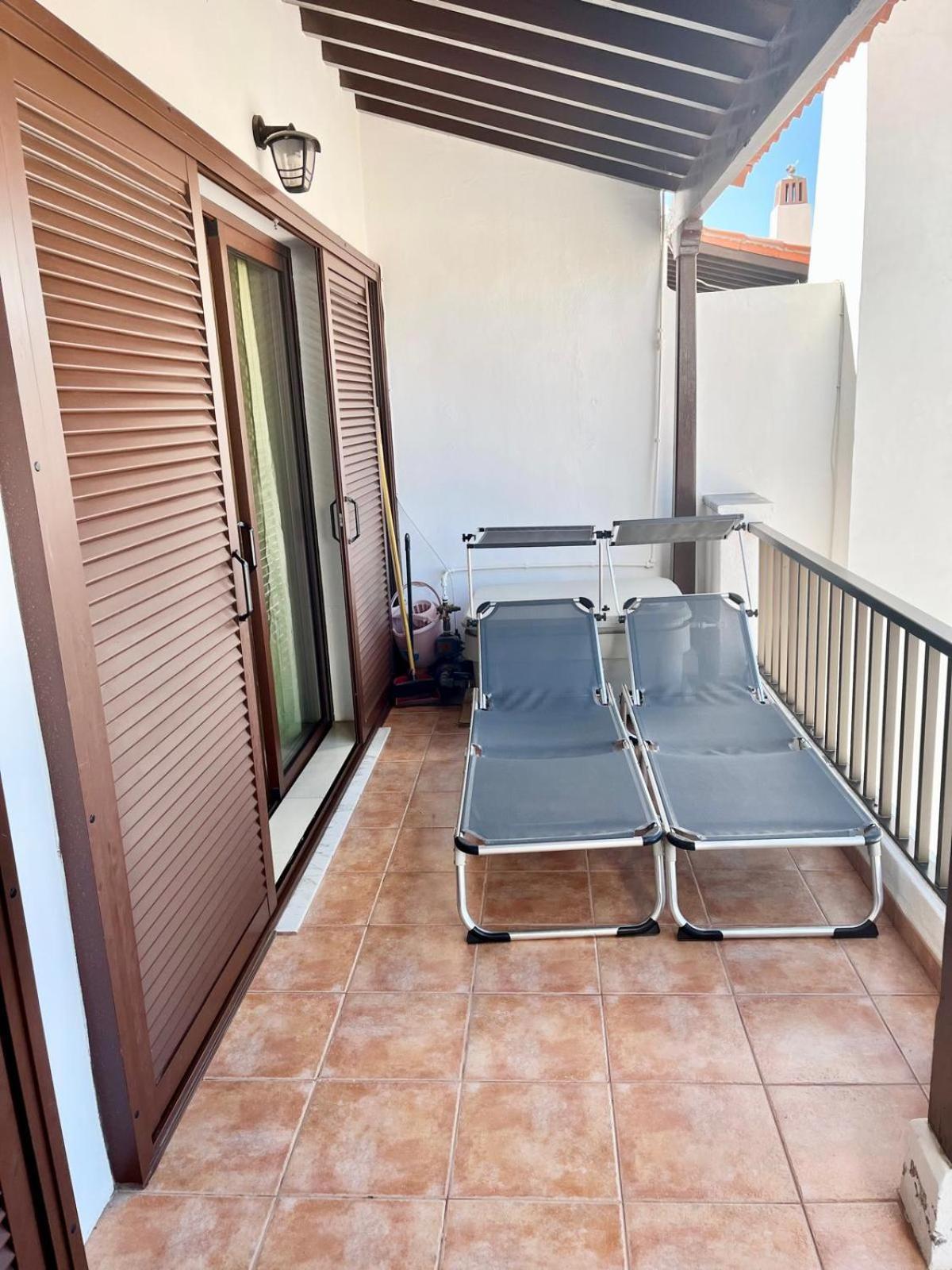 Apartment In Playa De Las Americas 1 Buitenkant foto